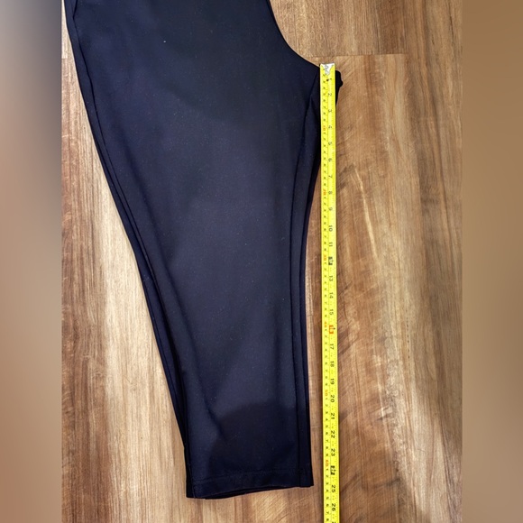 MARA Ponte Leggings Size XL 26/28 Black by Universal Standard - Picture 7 of 15